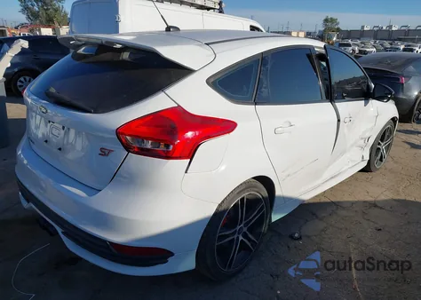 2017 Ford Focus St from USA, damaged, VIN 1FADP3L90HL296288